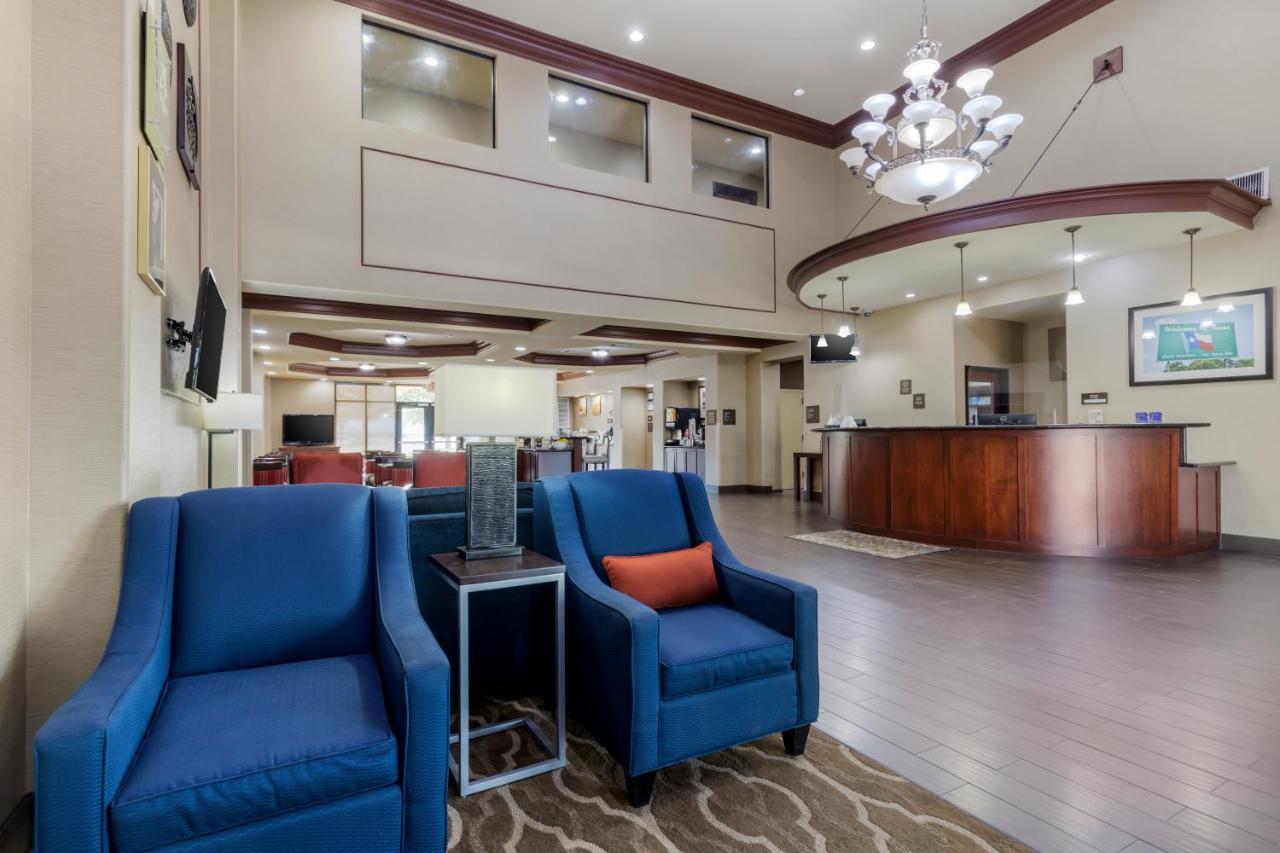 Comfort Suites Pflugerville - Austin North Экстерьер фото