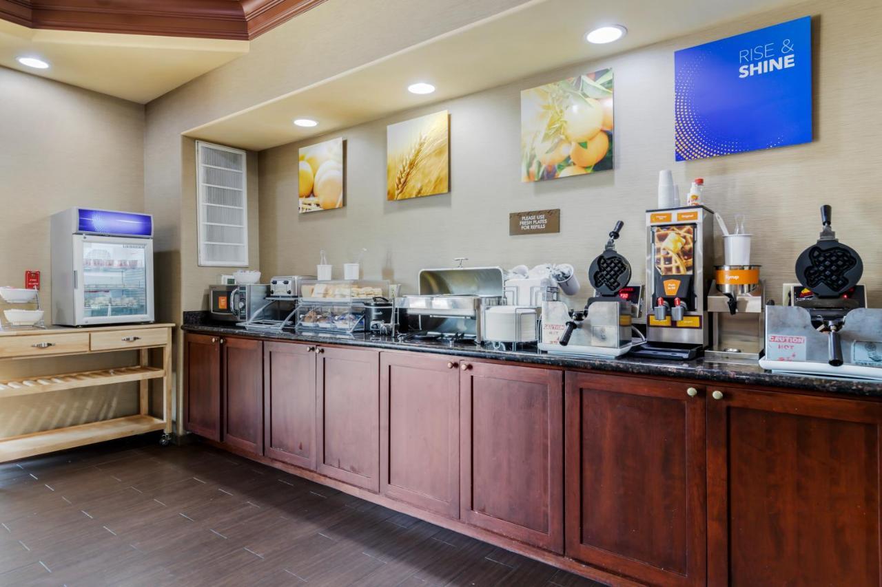 Comfort Suites Pflugerville - Austin North Экстерьер фото