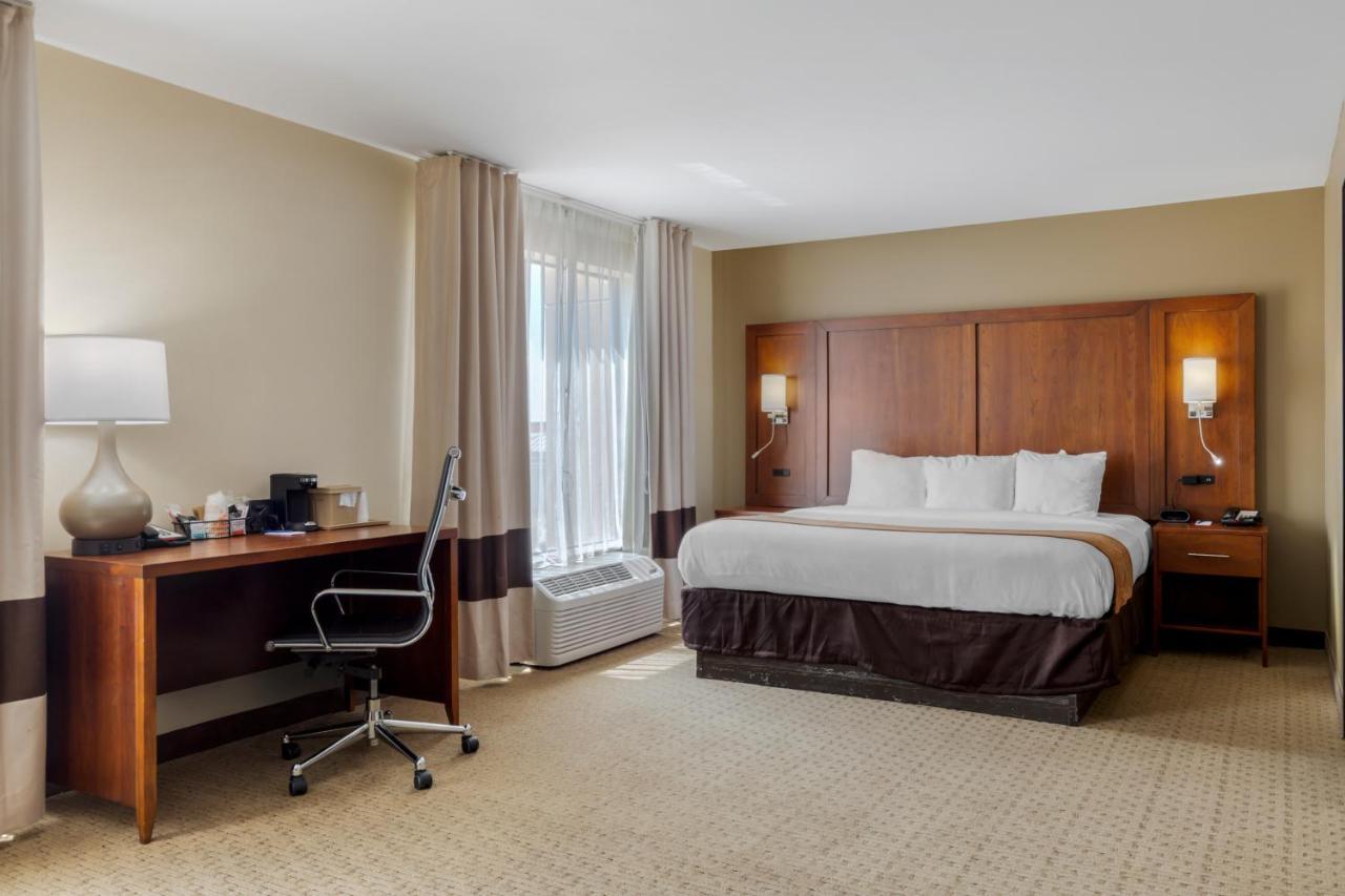 Comfort Suites Pflugerville - Austin North Экстерьер фото